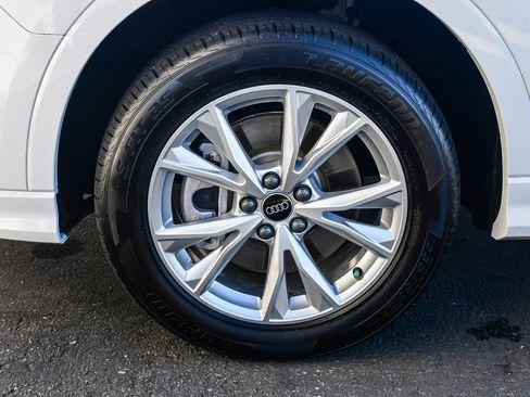 Used 2024 Audi Q3 2.0T Premium image 9