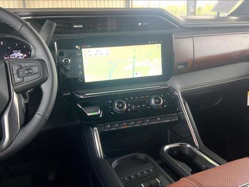 New 2026 GMC Sierra 3500 Denali Ultimate AWD/4WD image 5