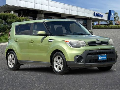 Used 2017 Kia Soul FWD image 10