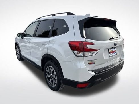 Used 2021 Subaru Forester Premium w/ Popular Package #1 image 3