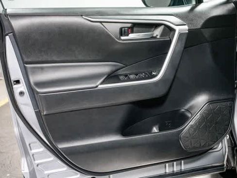 Certified 2023 Toyota RAV4 XLE image 18