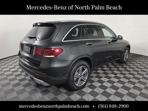 Used 2021 Mercedes-Benz GLC 300 image 6