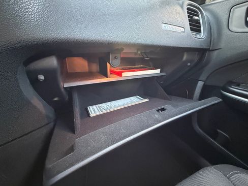 Used 2022 Dodge Charger SXT image 33