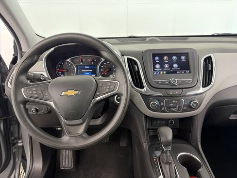 Certified 2024 Chevrolet Equinox LS w/ LS Convenience Package image 3