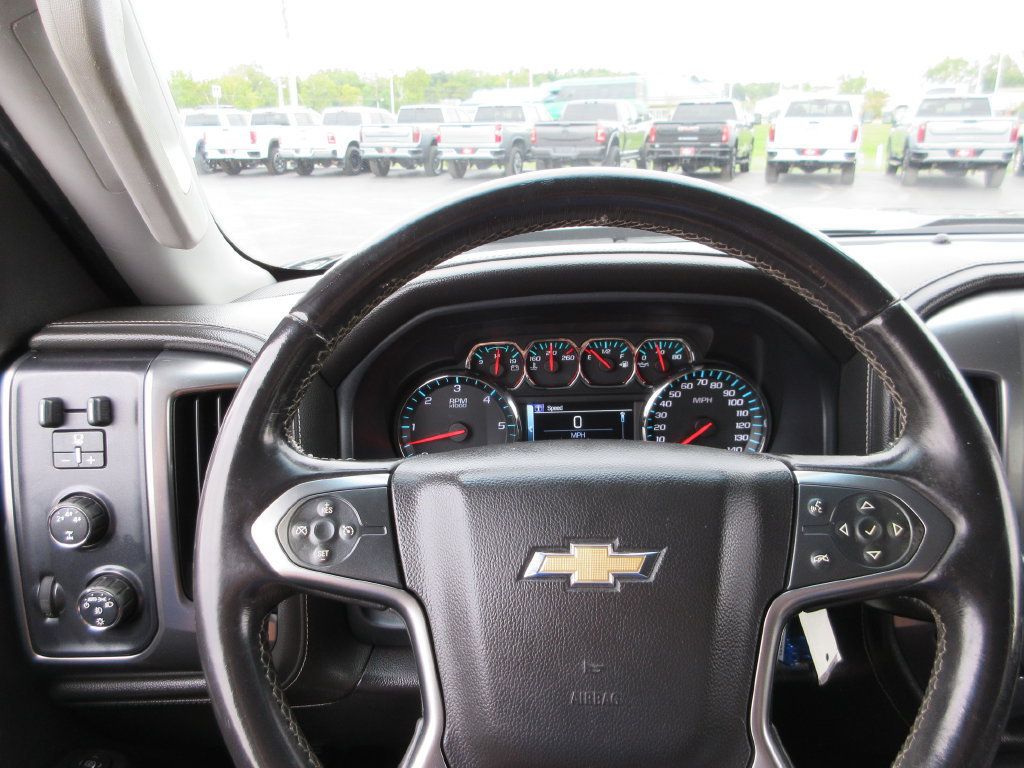 Used 2016 Chevrolet Silverado 2500 LTZ w/ LTZ Plus Package AWD/4WD image 33