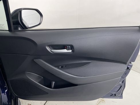 Used 2020 Toyota Corolla LE image 22