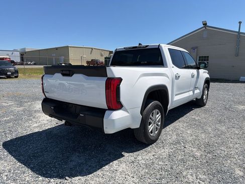 Used 2023 Toyota Tundra SR5 w/ SR5 Premium Package AWD/4WD image 5