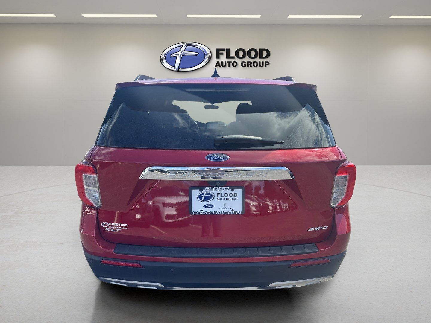 Certified 2023 Ford Explorer XLT w/ Equipment Group 202A AWD/4WD image 6