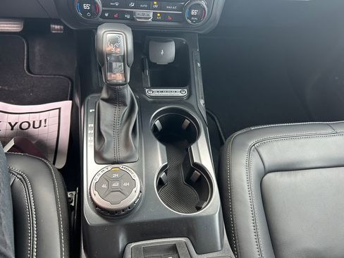 New 2026 Ford Bronco Outer Banks AWD/4WD image 32