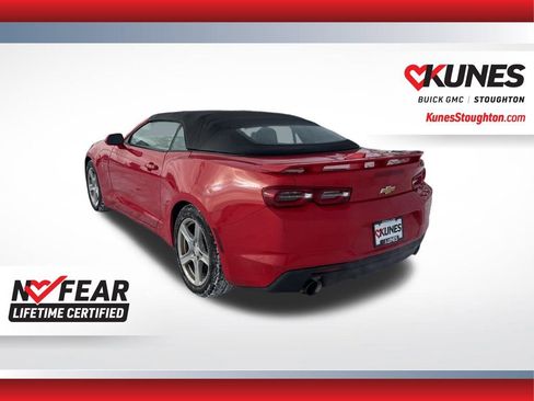 Used 2020 Chevrolet Camaro LT image 8