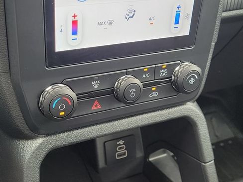 Used 2024 Ford Ranger XL RWD image 27