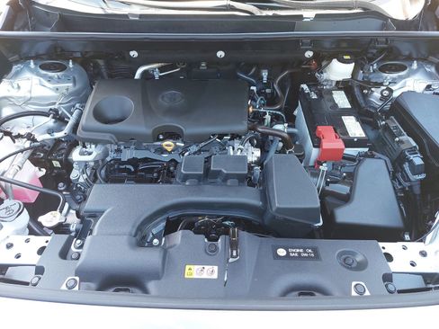 Used 2025 Toyota RAV4 XLE Premium FWD image 30