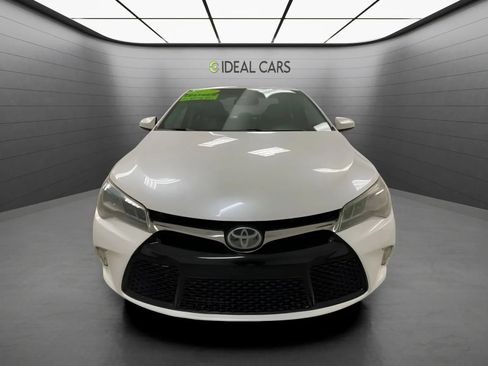 Used 2017 Toyota Camry XSE w/ Advanced Technology Package FWD image 2