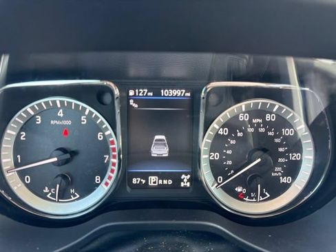 Used 2019 Nissan Titan PRO-4X w/ Pro-4x Convenience Package AWD/4WD image 19