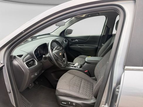 Used 2024 Chevrolet Equinox LT FWD image 20