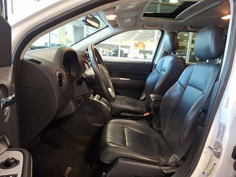 Used 2016 Jeep Compass High Altitude image 15