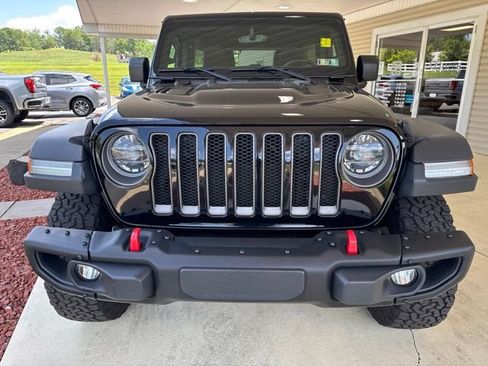 Used 2019 Jeep Wrangler Unlimited Rubicon w/ Dual Top Group AWD/4WD image 12