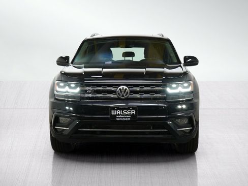Used 2019 Volkswagen Atlas SEL R-Line AWD/4WD image 8