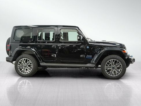 Used 2024 Jeep Wrangler High Altitude AWD/4WD image 6