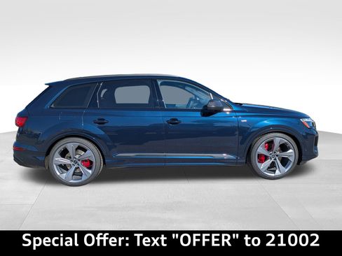 New 2026 Audi Q7 3.0T Prestige image 3