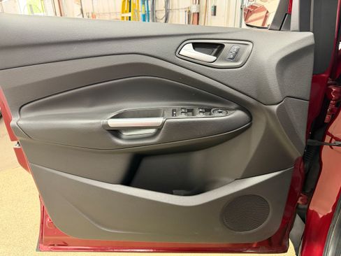 Certified 2019 Ford Escape SEL AWD/4WD image 13
