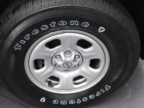 Used 2022 Nissan Frontier S RWD image 33
