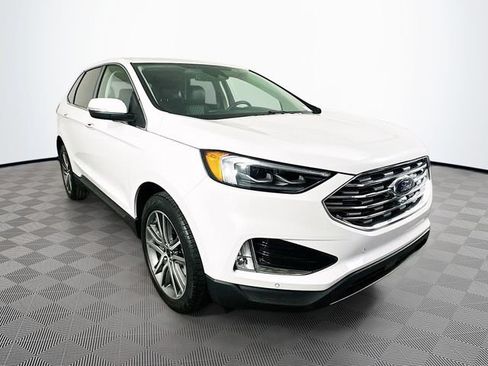 Certified 2024 Ford Edge Titanium w/ Equipment Group 301A AWD/4WD image 4