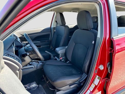 Used 2015 Mitsubishi Outlander Sport ES image 17