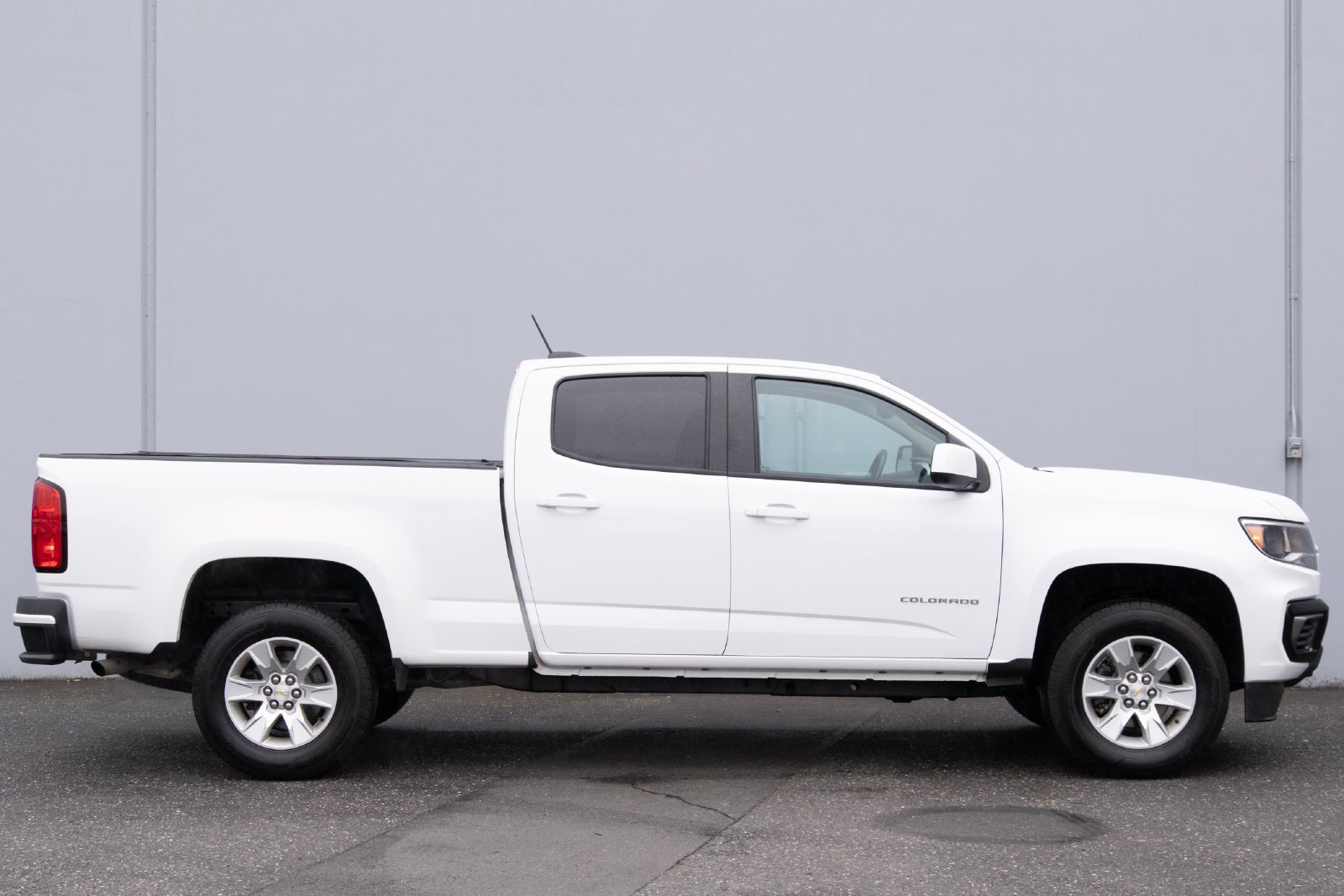 Used 2022 Chevrolet Colorado LT RWD image 25