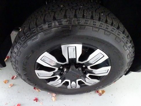 Certified 2024 GMC Sierra 3500 Denali w/ Technology Package image 27