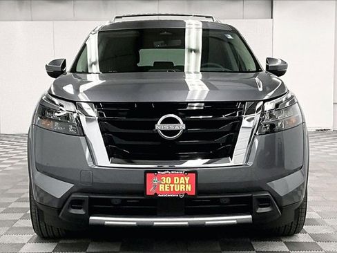 New 2025 Nissan Pathfinder Platinum w/ Cargo Package image 16