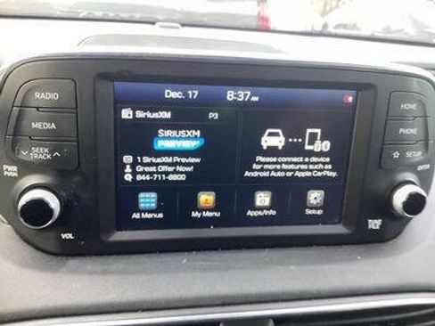 Used 2020 Hyundai Santa Fe SEL image 5