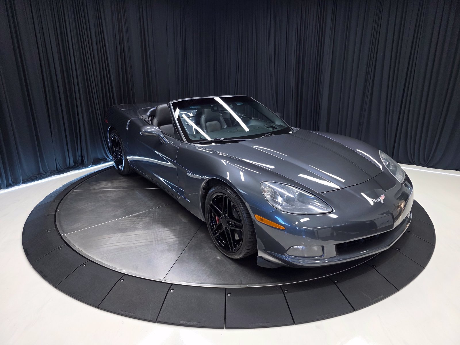 Used 2009 Chevrolet Corvette Convertible w/ Preferred Equipment Group RWD image 7