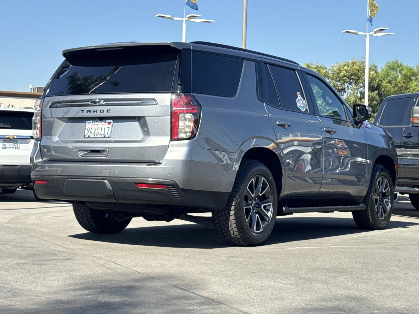 Used 2022 Chevrolet Tahoe Z71 w/ Z71 Off-Road Package AWD/4WD image 5