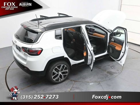 Used 2024 Jeep Compass Limited w/ Elite Group image 38