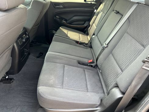 Used 2019 Chevrolet Tahoe LS AWD/4WD image 13