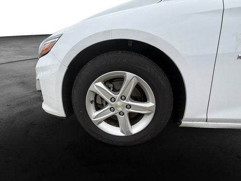 Used 2024 Chevrolet Malibu LT FWD image 12