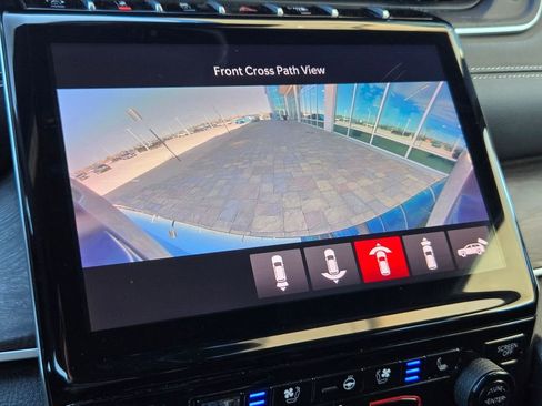 Used 2024 Jeep Grand Cherokee L Limited w/ Luxury Tech Group II image 35