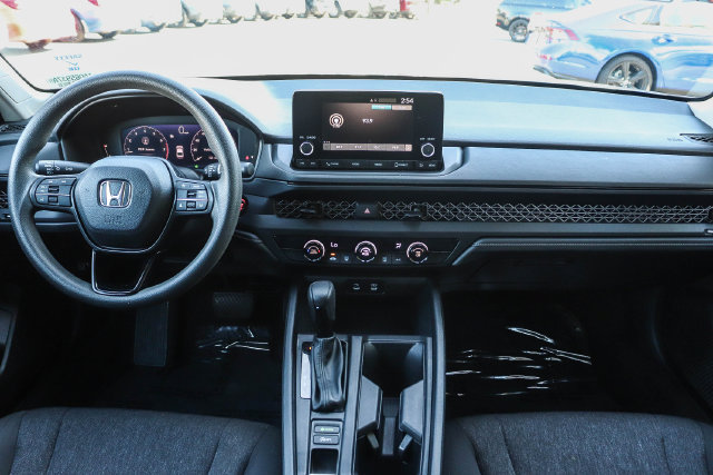 Used 2023 Honda Accord LX image 13