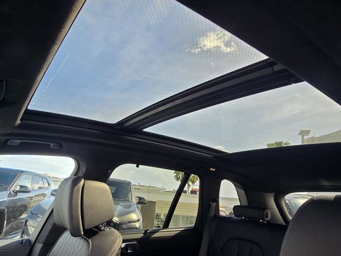 New 2026 BMW X5 xDrive40i w/ Executive Package image 26