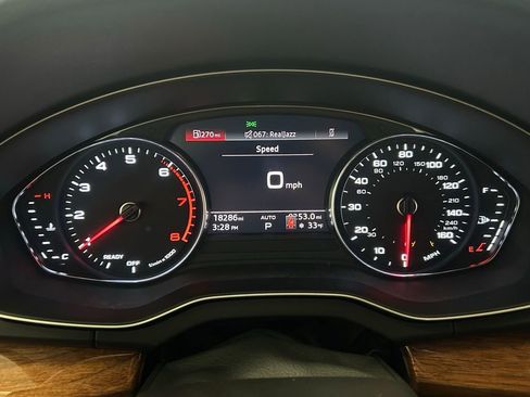 Certified 2023 Audi Q5 2.0T Premium w/ Convenience Package image 12