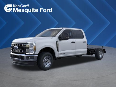 New 2026 Ford F350 XL w/ XL Chrome Package AWD/4WD image 1