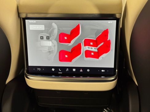 Used 2023 Tesla Model X image 34