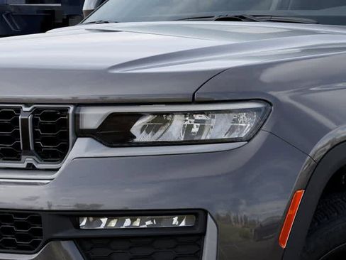 New 2026 Jeep Grand Cherokee Limited image 6