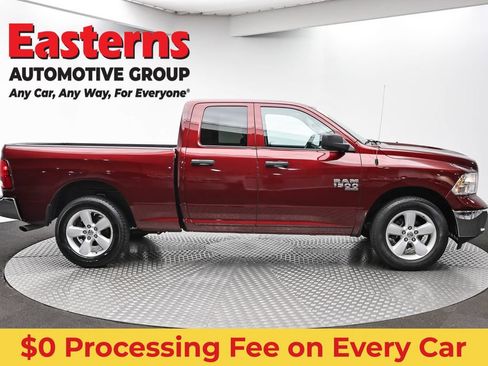 Used 2024 RAM 1500 Classic SLT AWD/4WD image 4