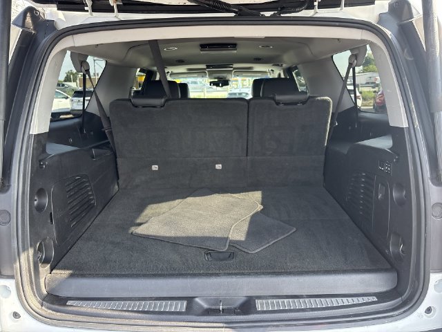 Used 2019 Chevrolet Suburban LT AWD/4WD image 15