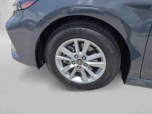 Used 2026 Toyota Camry LE w/ Convenience Package FWD image 23