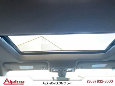 Used 2022 GMC Sierra 3500 Denali w/ Technology Package image 18