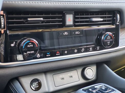 New 2026 Nissan Rogue Platinum image 28