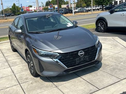 Used 2025 Nissan Sentra SV FWD image 5